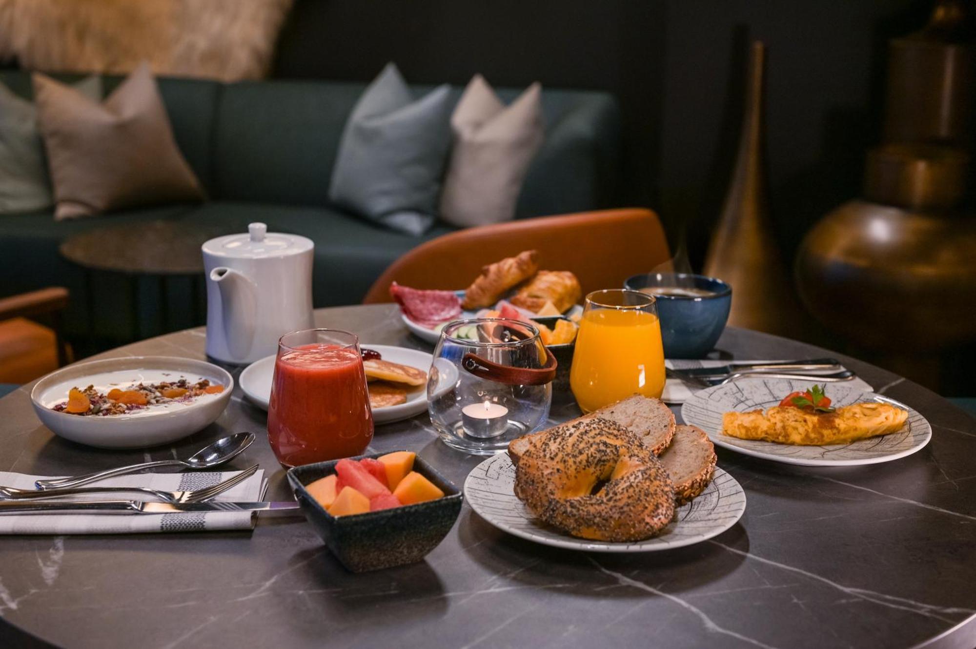 Svalbard Hotell | Polfareren Longyearbyen Exteriér fotografie