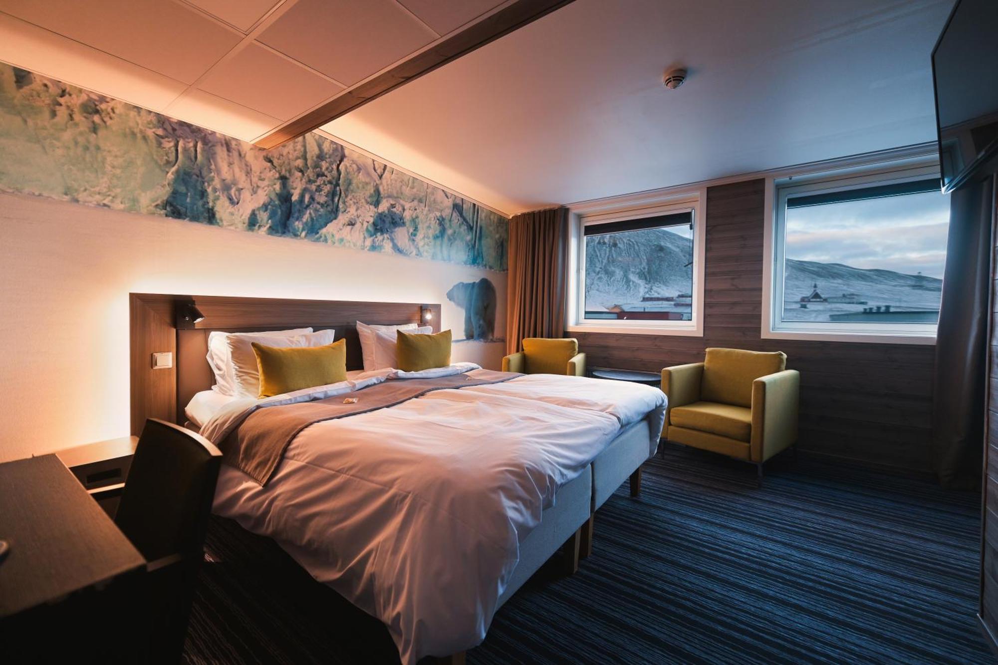 Svalbard Hotell | Polfareren Longyearbyen Exteriér fotografie
