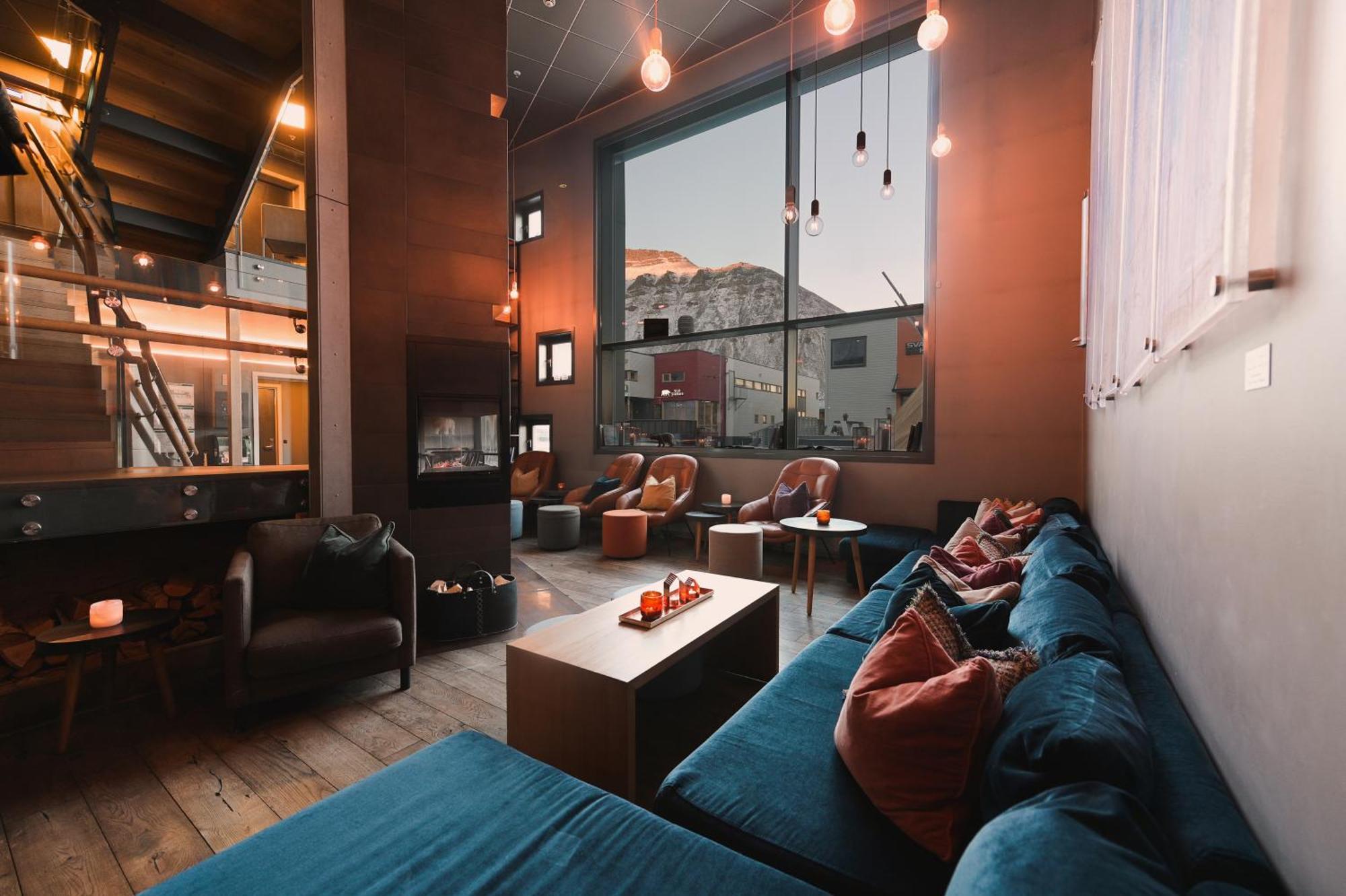 Svalbard Hotell | Polfareren Longyearbyen Exteriér fotografie